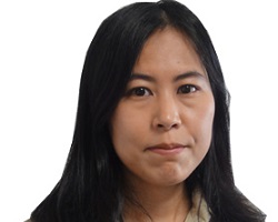 山根亜希子